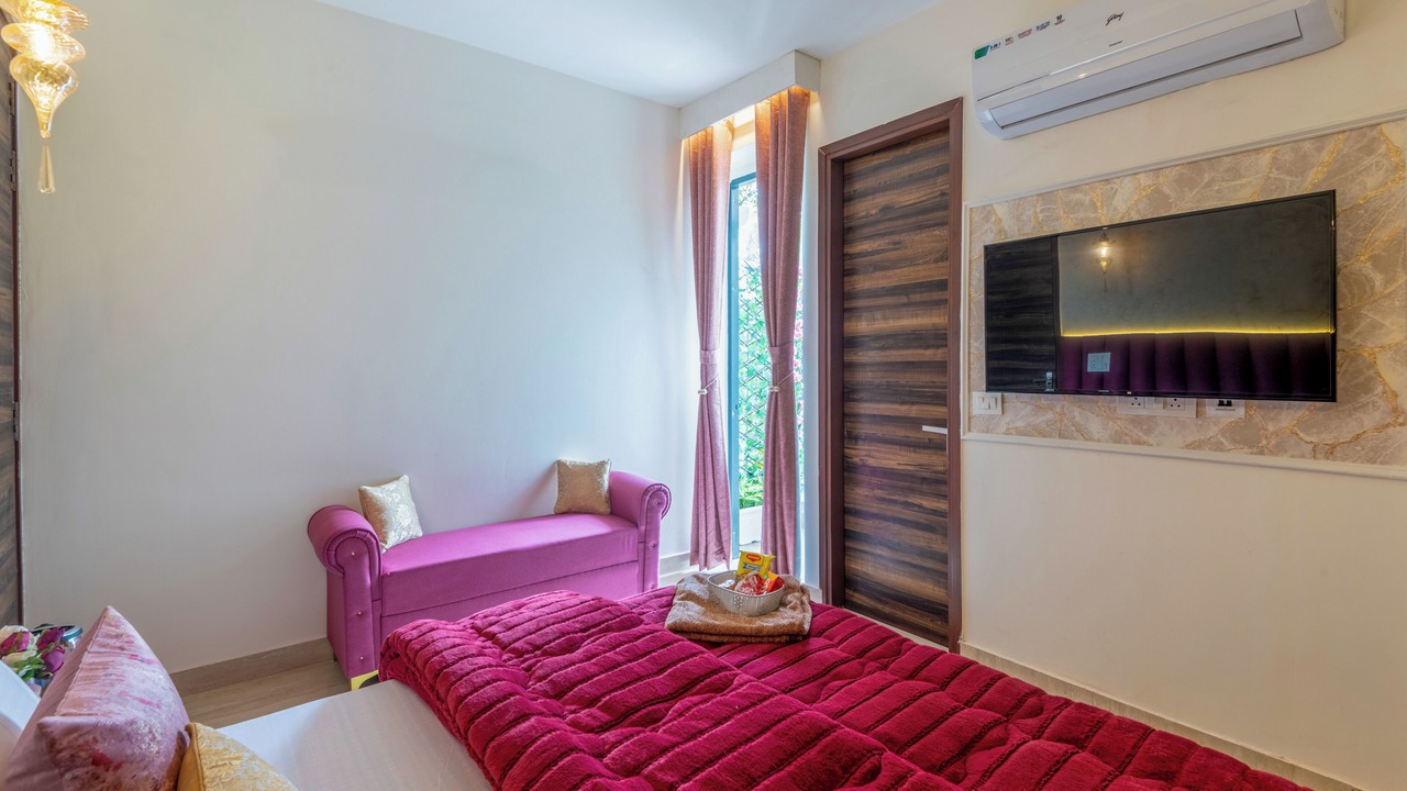 Photo of Bedroom in Sainik Farm