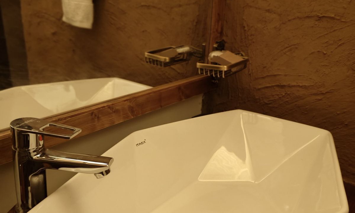 Photo of Bathroom in Kaul