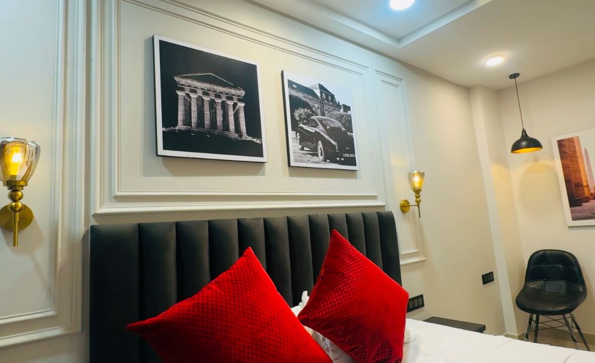Photo of Bedroom in DLF Phase 3