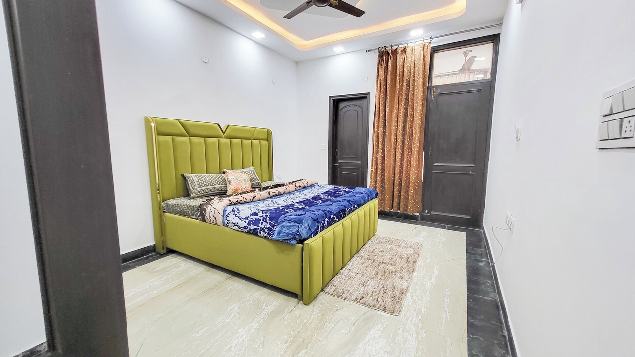 Photo of Bedroom in Pashim Vihar