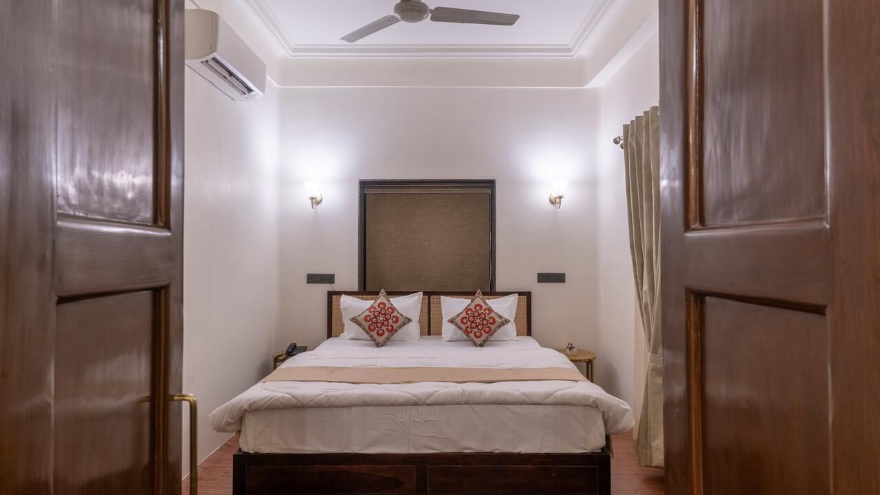 Photo of Bedroom in Civil Lines