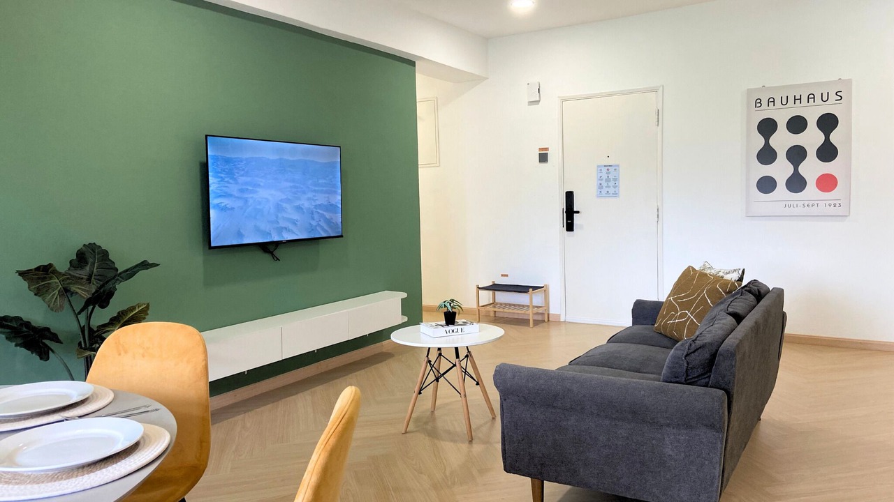 Photo of Livingroom in Imbi