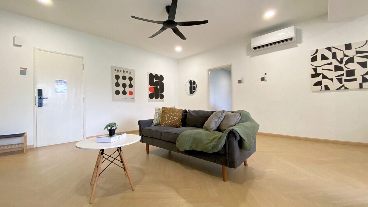 Photo of Livingroom in Imbi