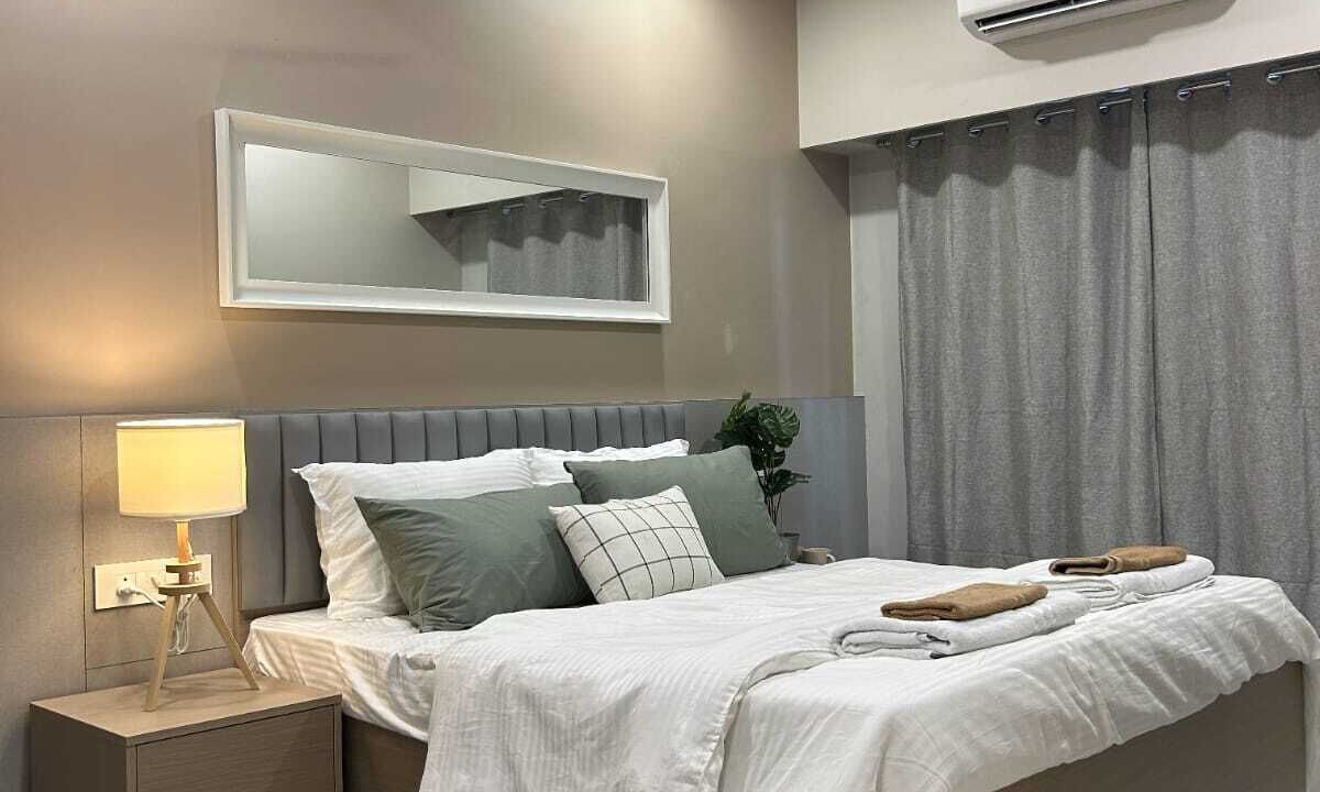 Photo of Bedroom in Prabhadevi