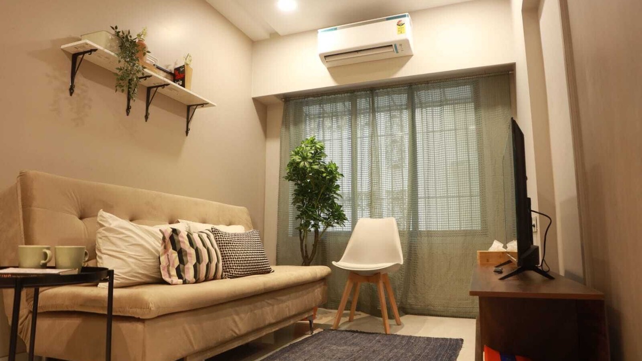 Photo of Livingroom in Prabhadevi