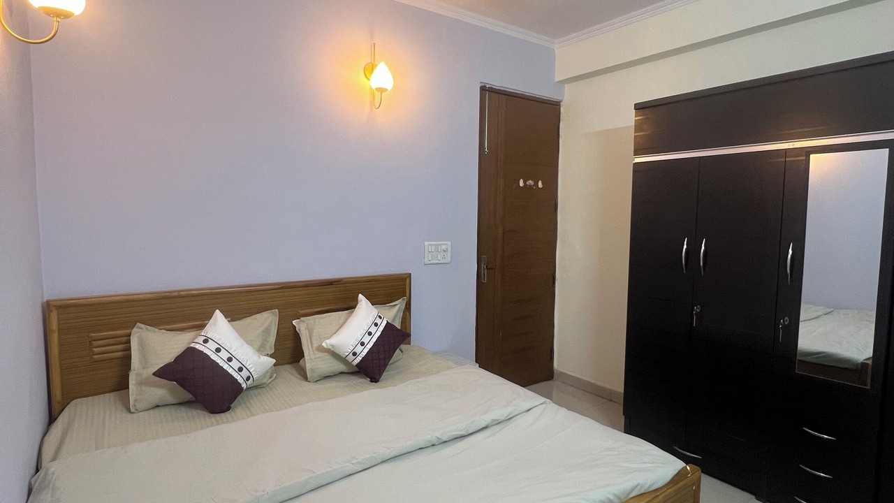 Photo of Bedroom in Sainik Farm