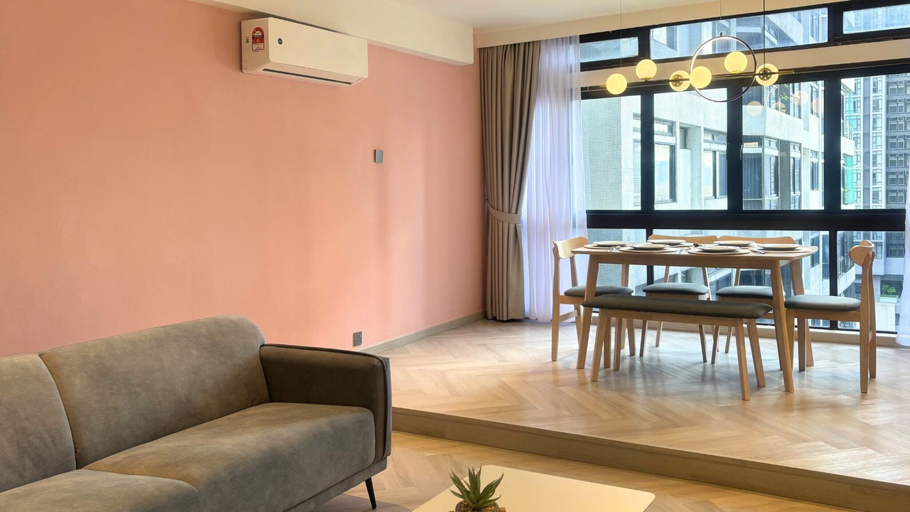 Photo of Livingroom in Golden Triangle