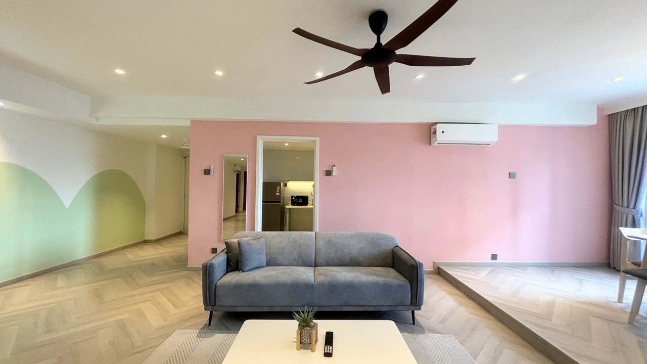 Photo of Livingroom in Golden Triangle