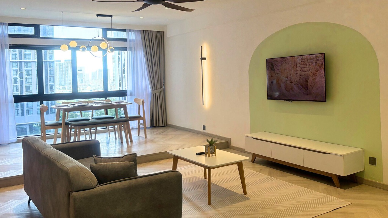 Photo of Livingroom in Golden Triangle