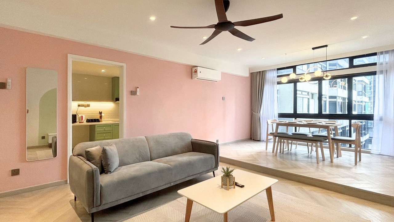 Photo of Livingroom in Golden Triangle