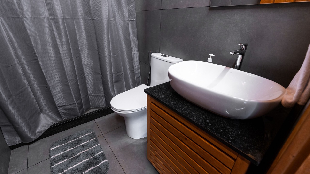 Photo of Bathroom in Elappara
