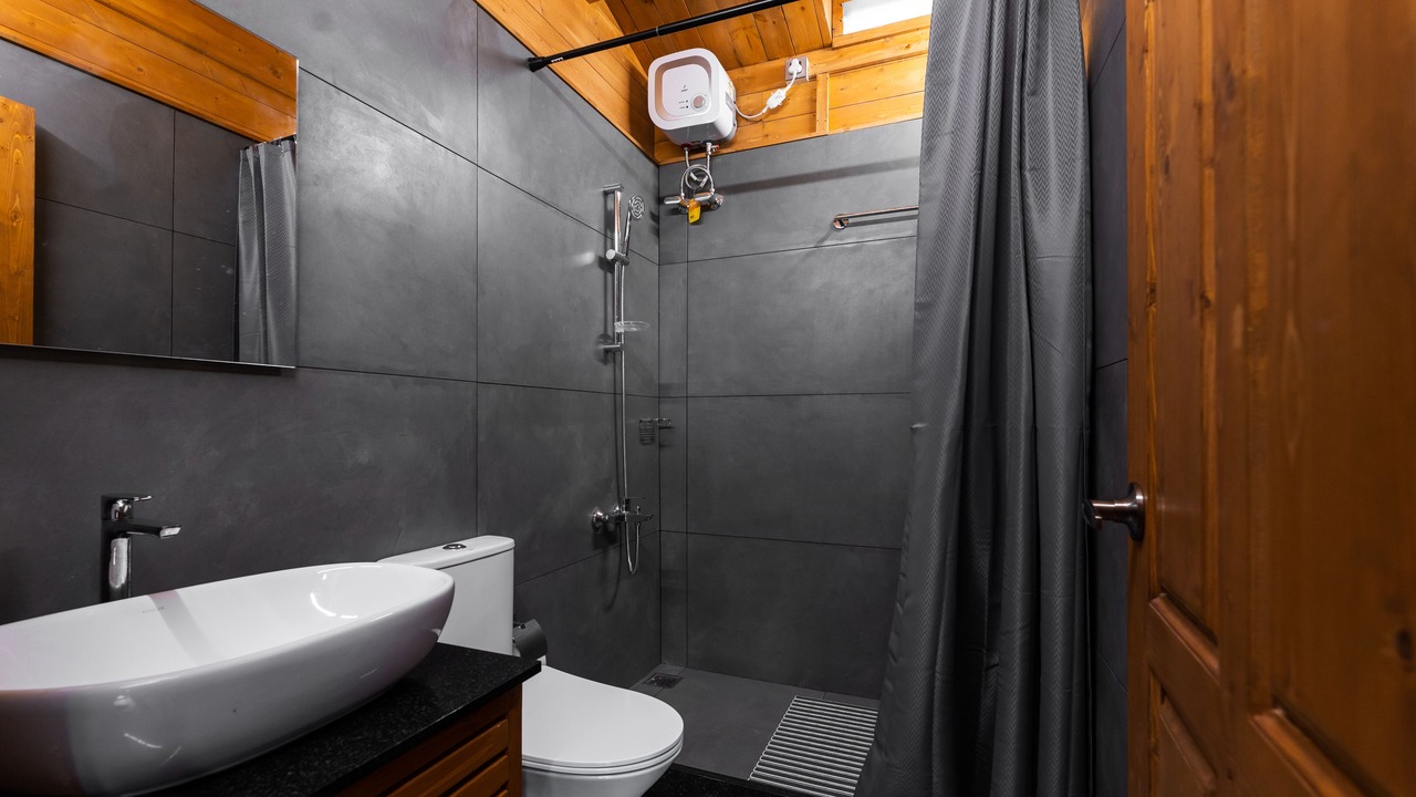 Photo of Bathroom in Elappara