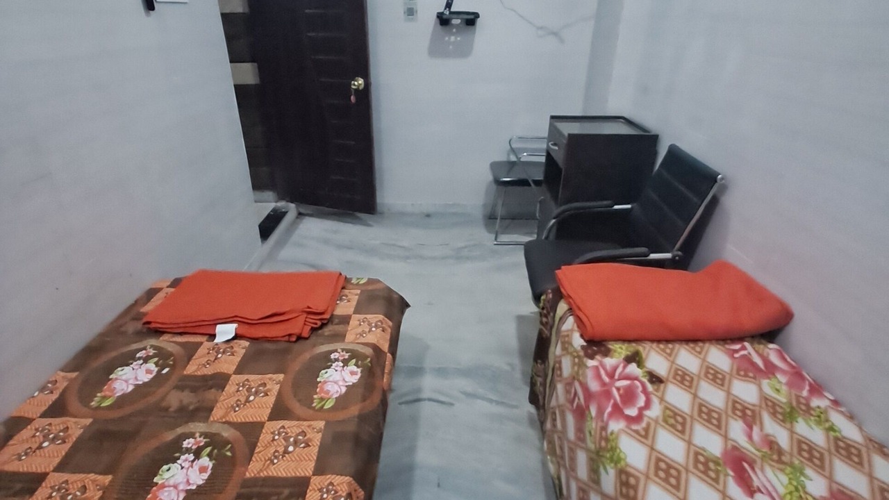Photo of Bedroom in Allahabad