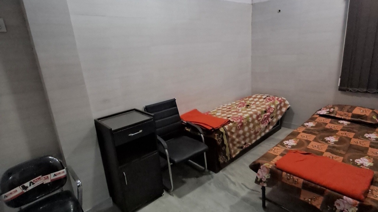 Photo of Bedroom in Allahabad