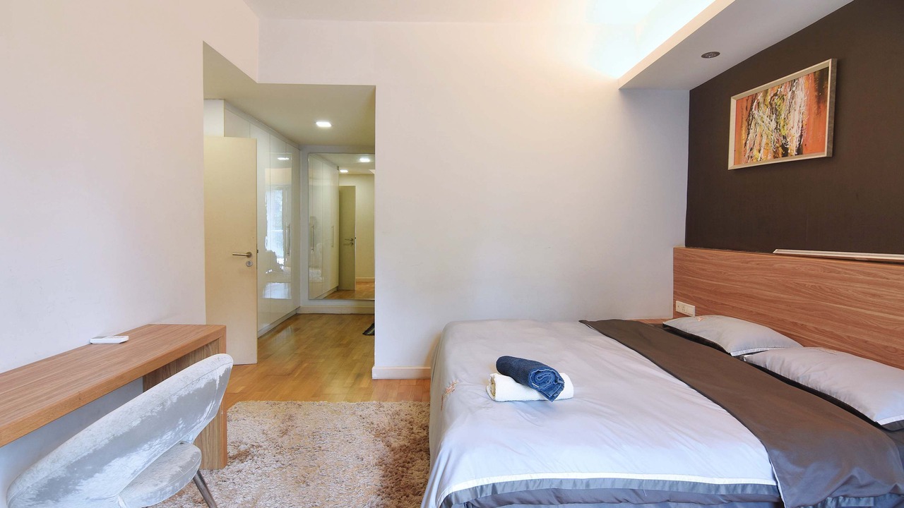 Photo of Bedroom in Golden Triangle