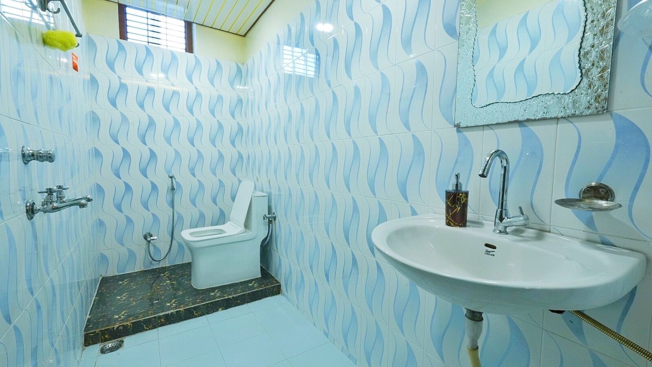 Photo of Bathroom in Varanasi