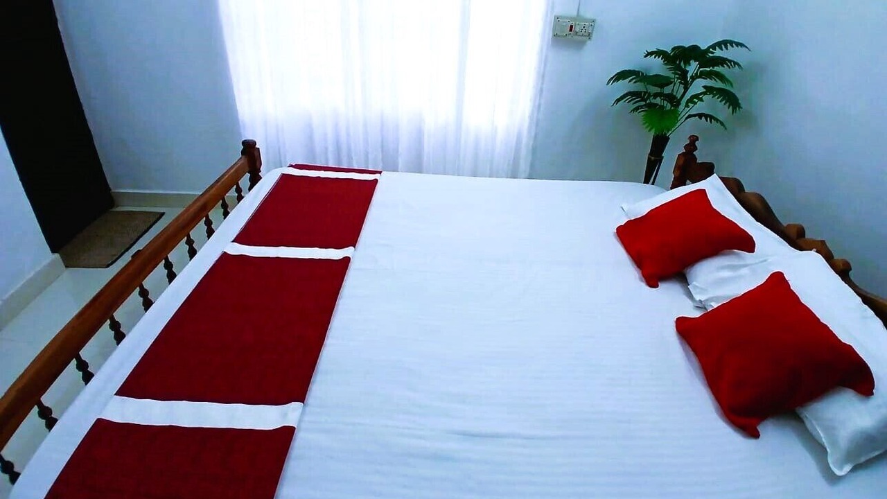 Photo of Bedroom in Alappuzha