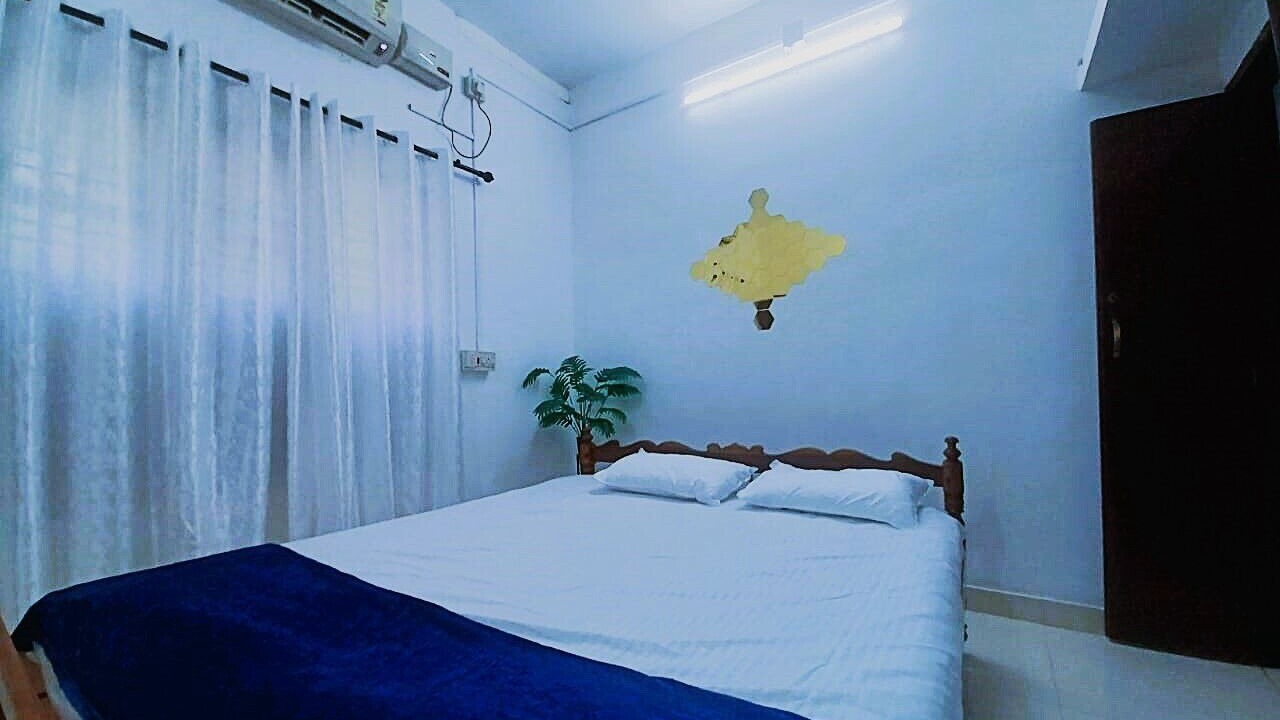 Photo of Bedroom in Alappuzha
