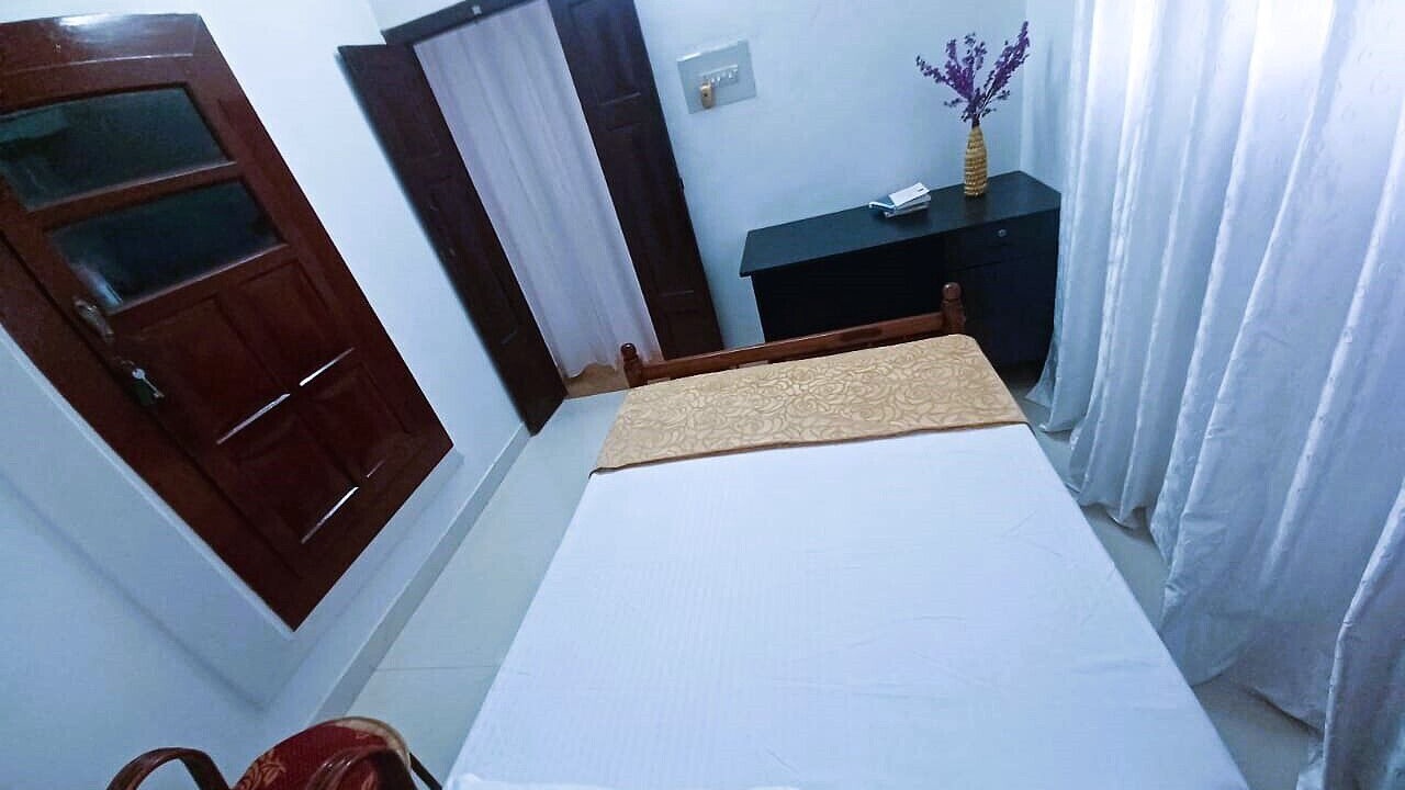 Photo of Bedroom in Alappuzha
