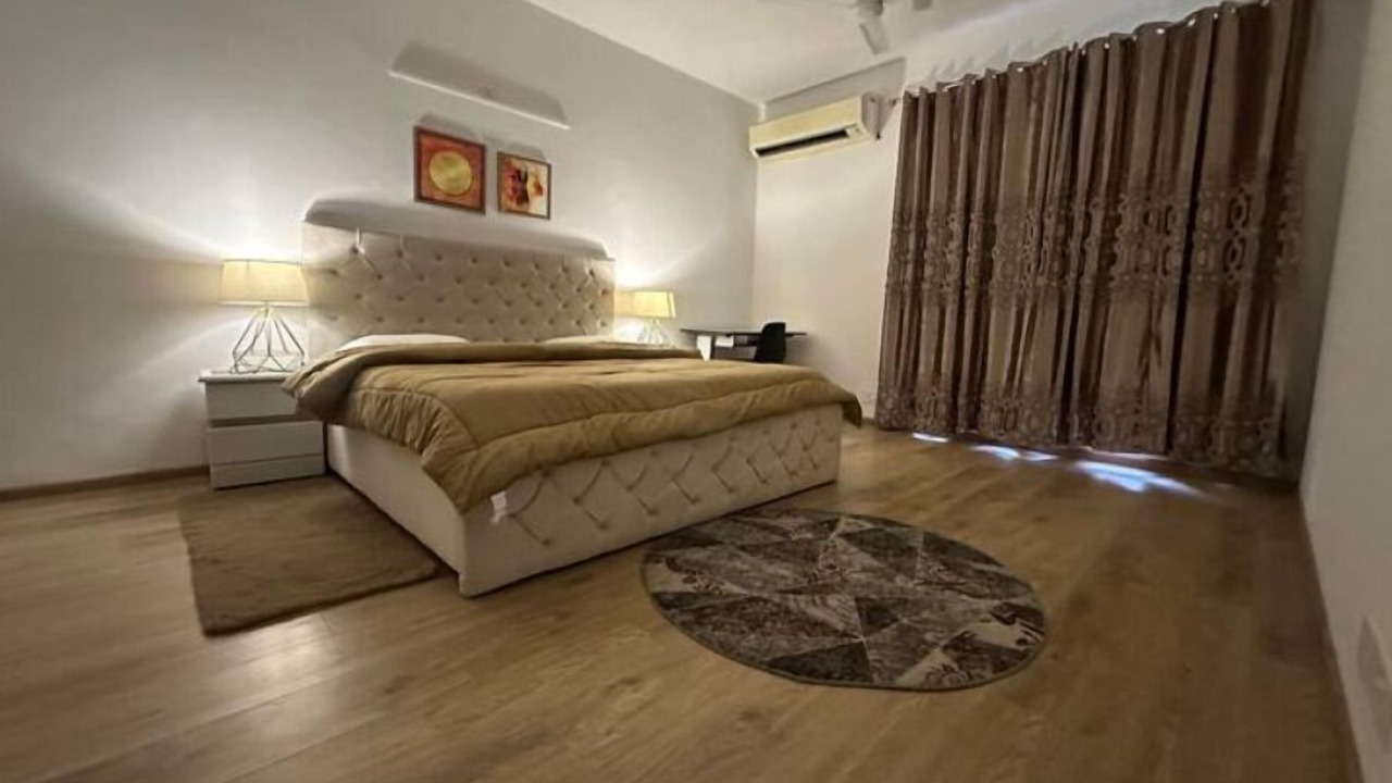 Photo of Bedroom in Noida