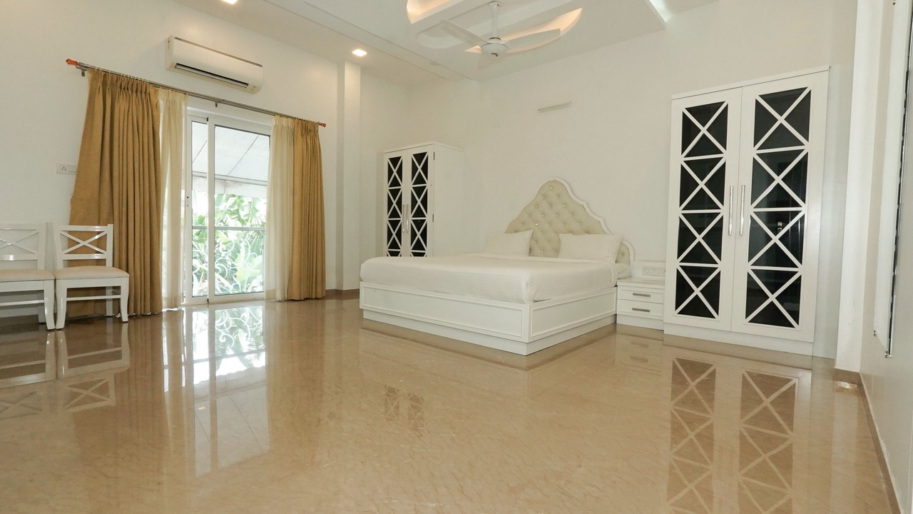 Photo of Bedroom in Pilerne Industrial Estates