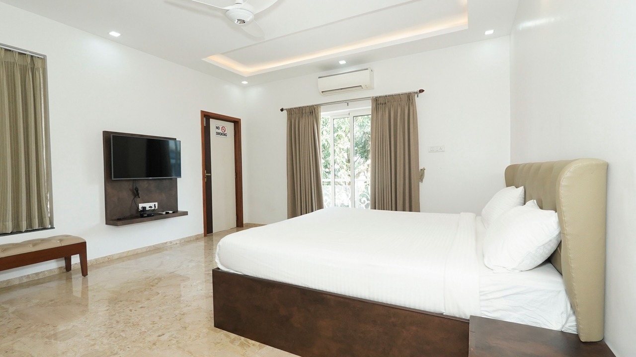 Photo of Bedroom in Pilerne Industrial Estates