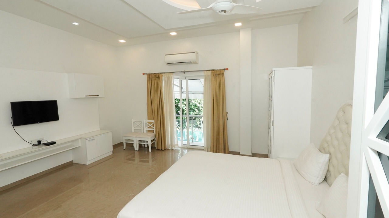 Photo of Bedroom in Pilerne Industrial Estates