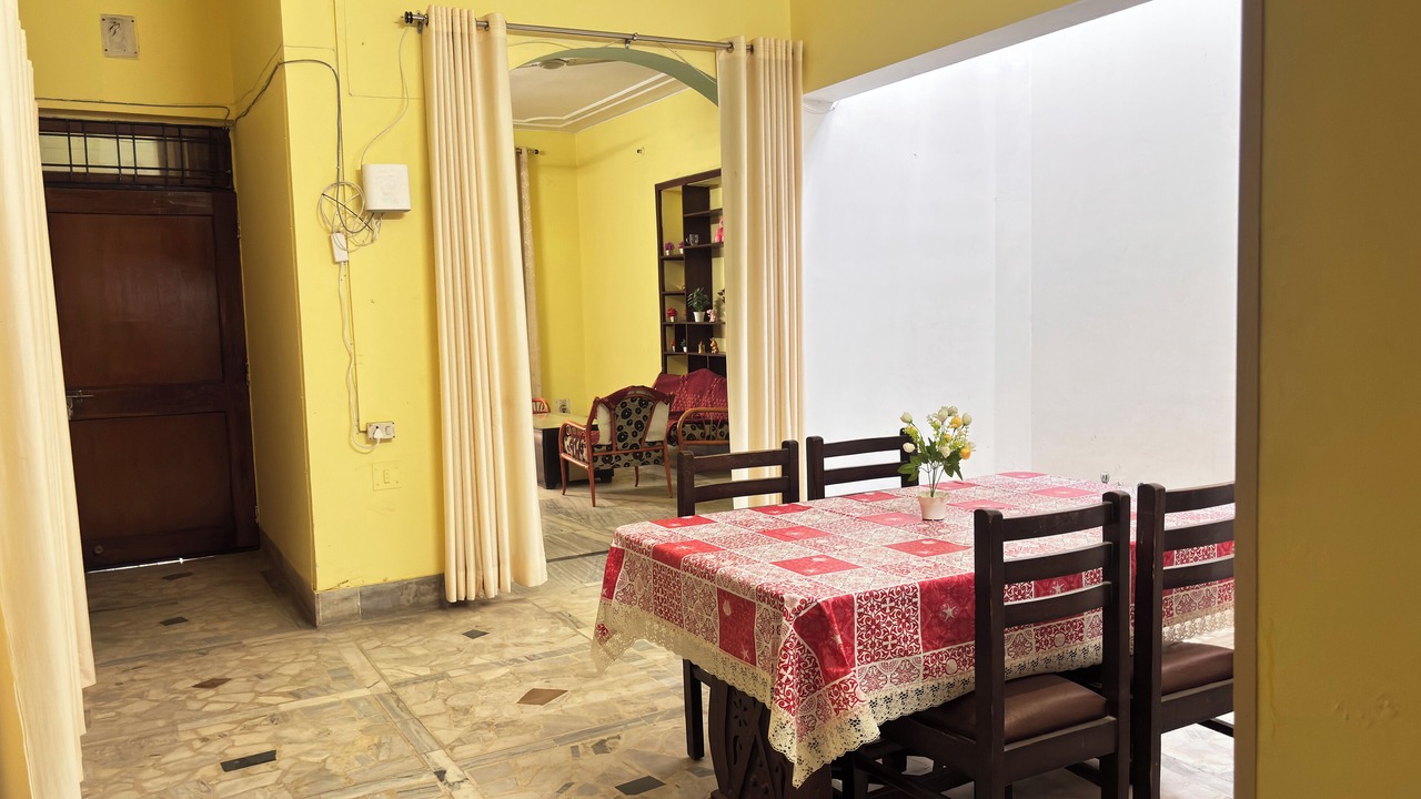 Photo of Livingroom in Allahabad