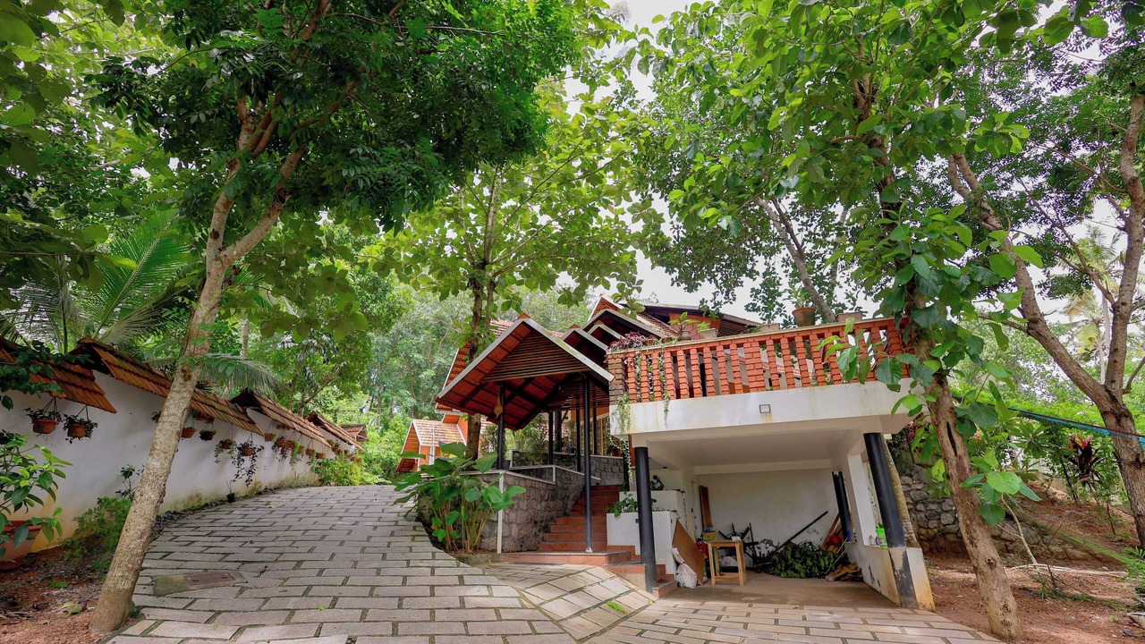 Photo of Outdoor in Chirayinkil
