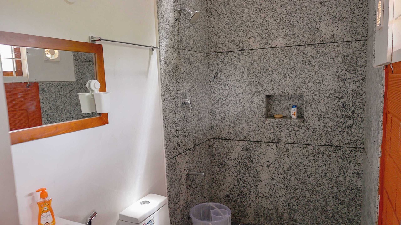 Photo of Bathroom in Chirayinkil