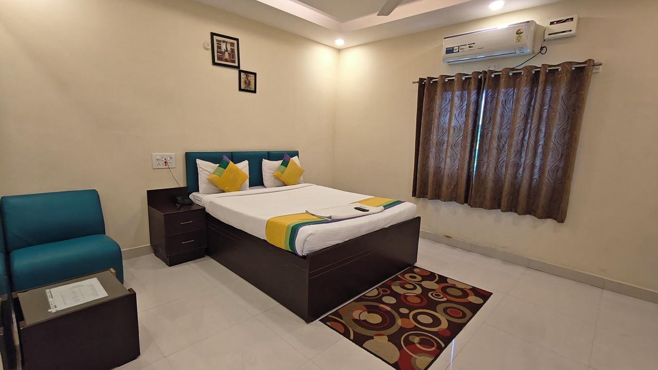 Photo of Bedroom in HITEC City
