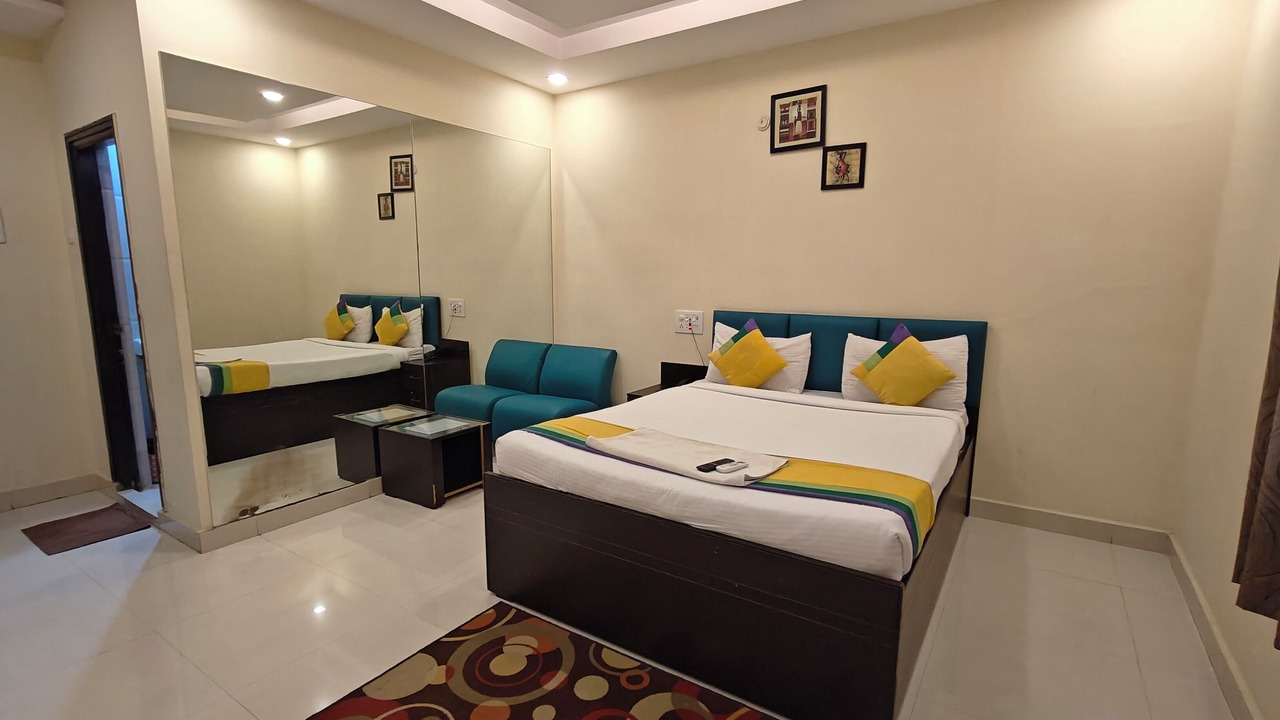 Photo of Bedroom in HITEC City