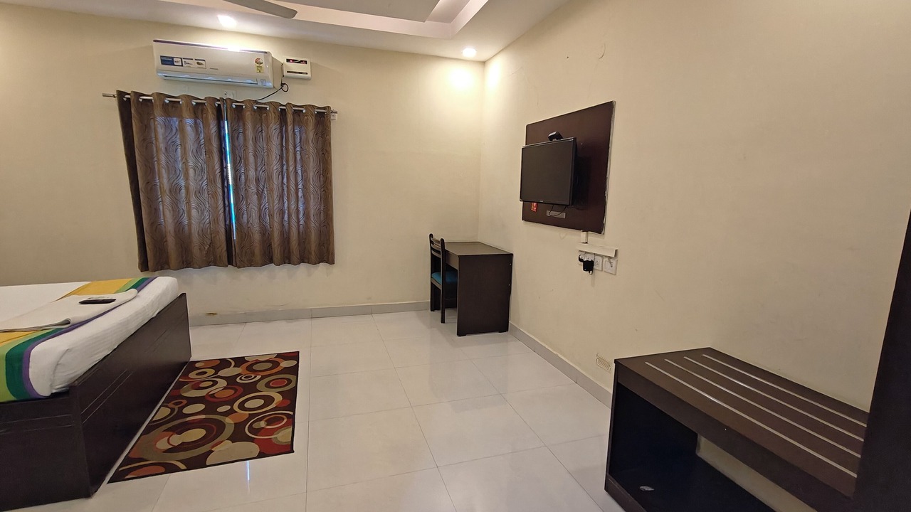 Photo of Bedroom in HITEC City