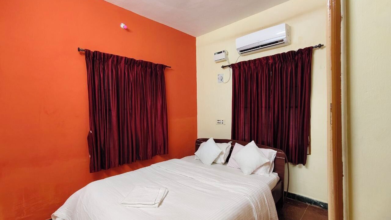 Photo of Bedroom in Tenkasi