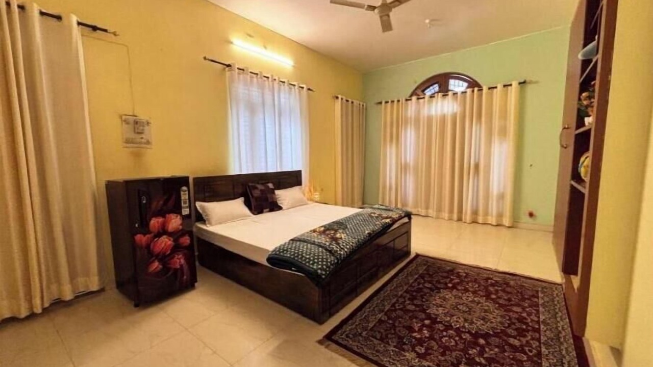 Photo of Bedroom in Allahabad