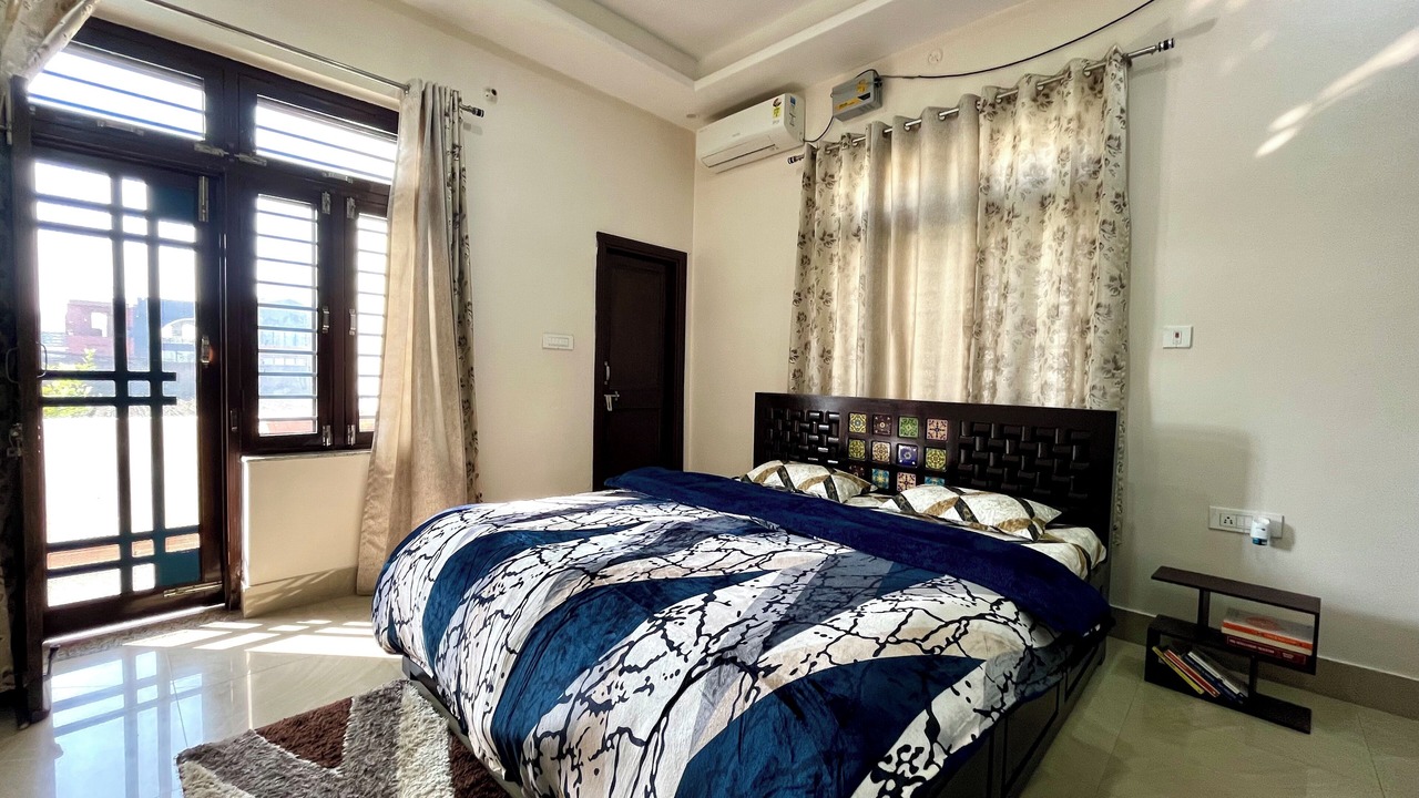 Photo of Bedroom in Rishikesh