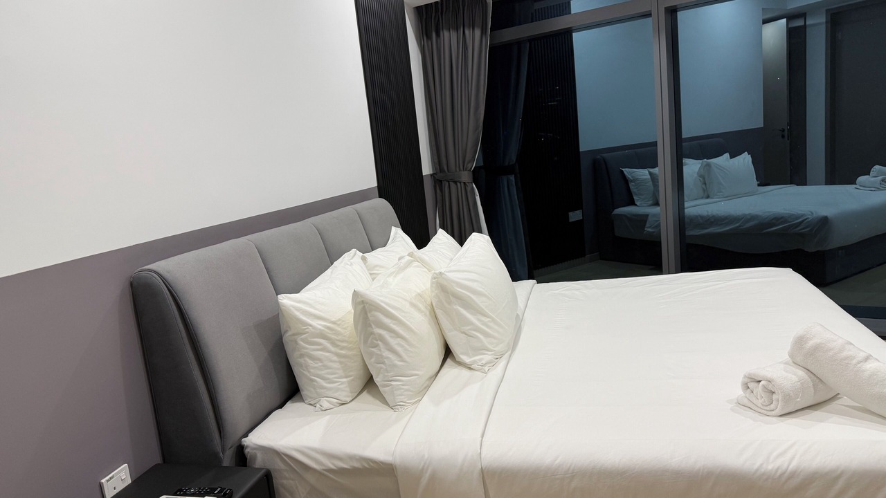 Photo of Bedroom in Golden Triangle