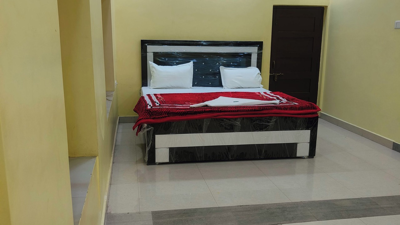 Photo of Bedroom in Varanasi