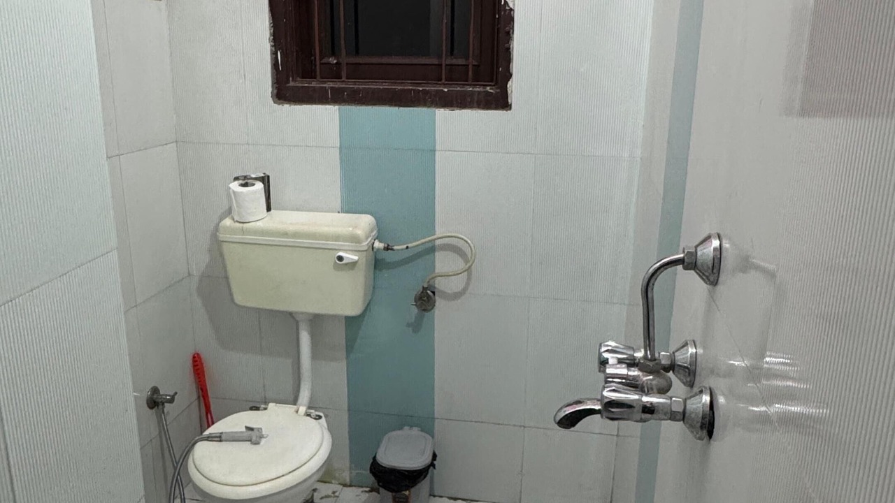 Photo of Bathroom in Amer Fort Road