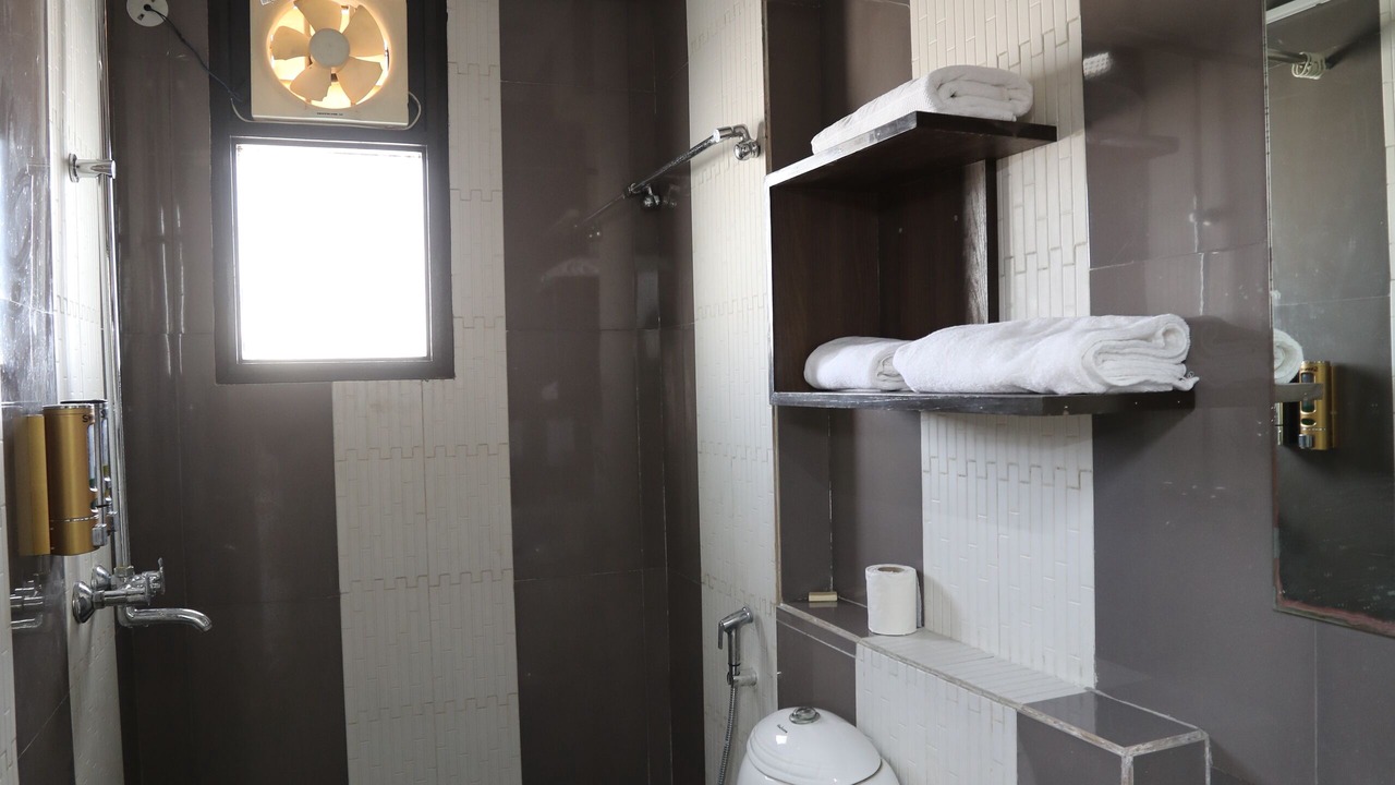 Photo of Bathroom in Bani Park