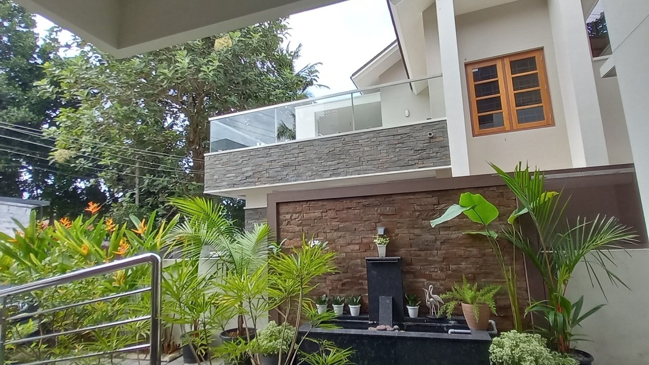Photo of Outdoor in Thiruvananthapuram
