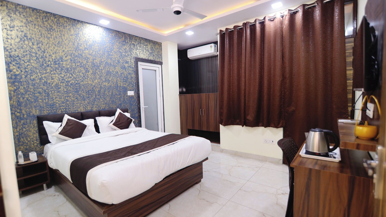 Photo of Bedroom in Kalyanpur