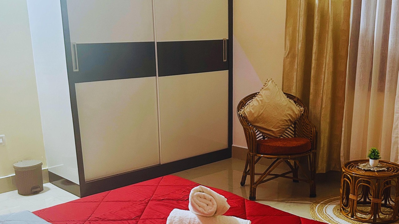 Photo of Bedroom in Sualkuchi