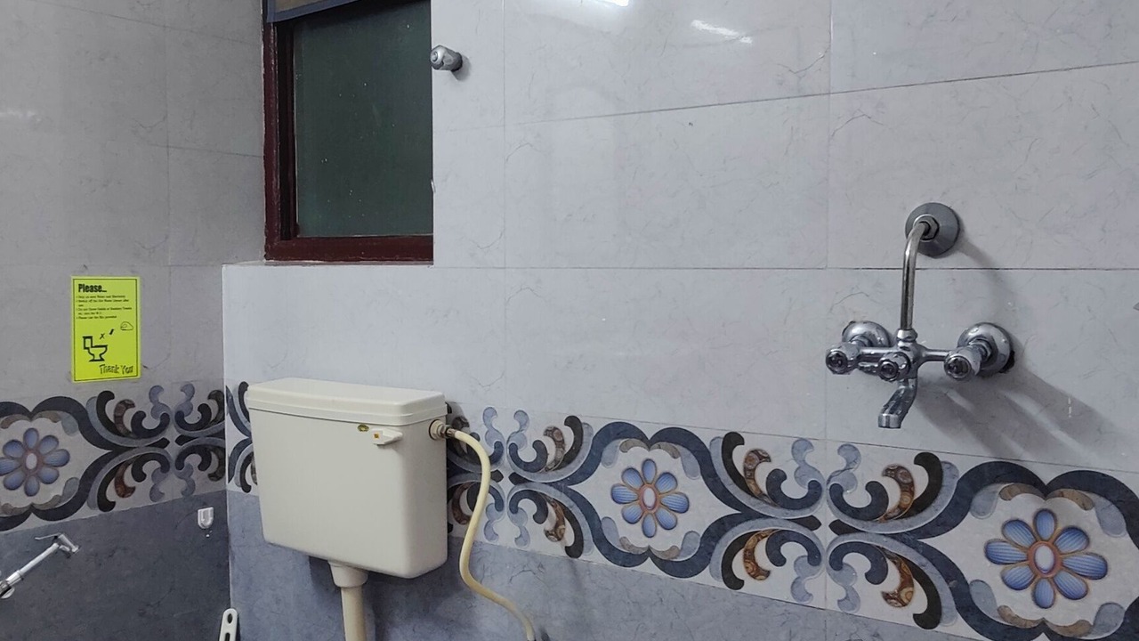 Photo of Bathroom in Gauravaddo