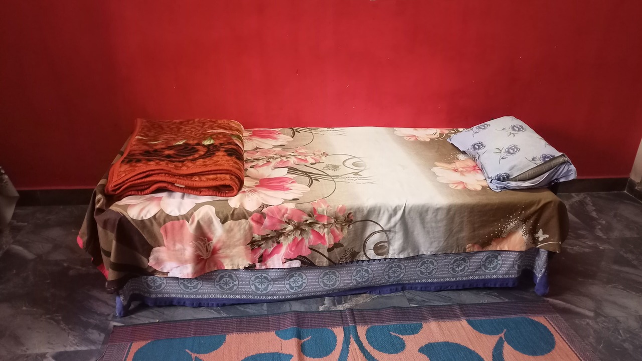Photo of Bedroom in Naini