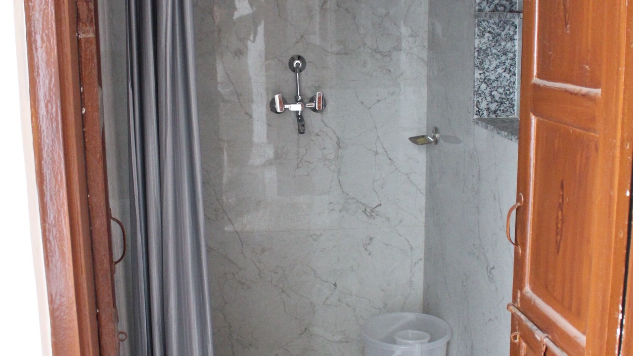 Photo of Bathroom in Pink City