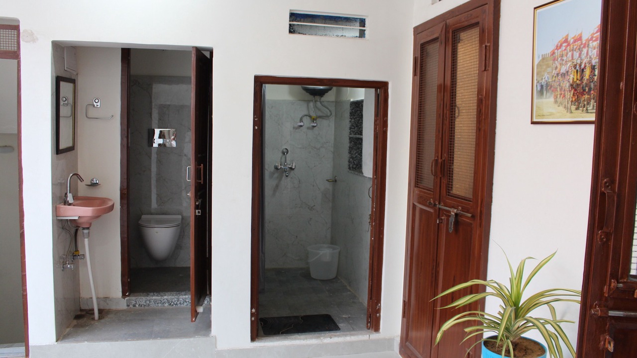 Photo of Bathroom in Pink City