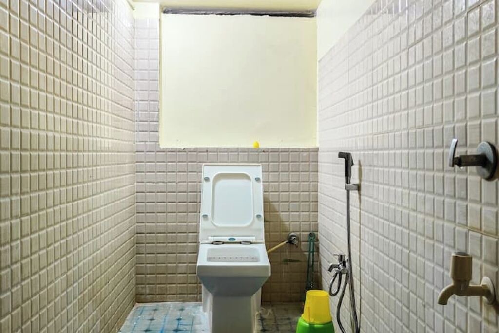 Photo of Bathroom in Sualkuchi