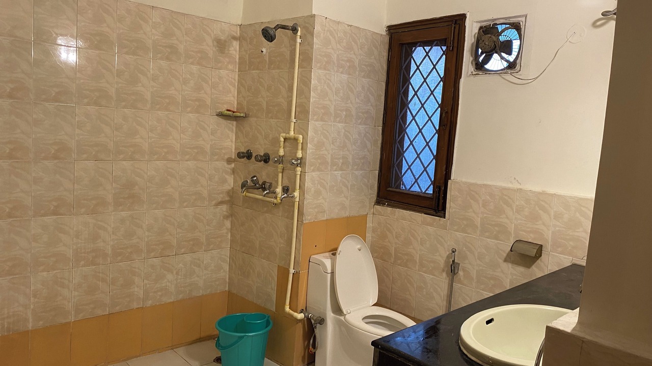 Photo of Bathroom in Pocket A