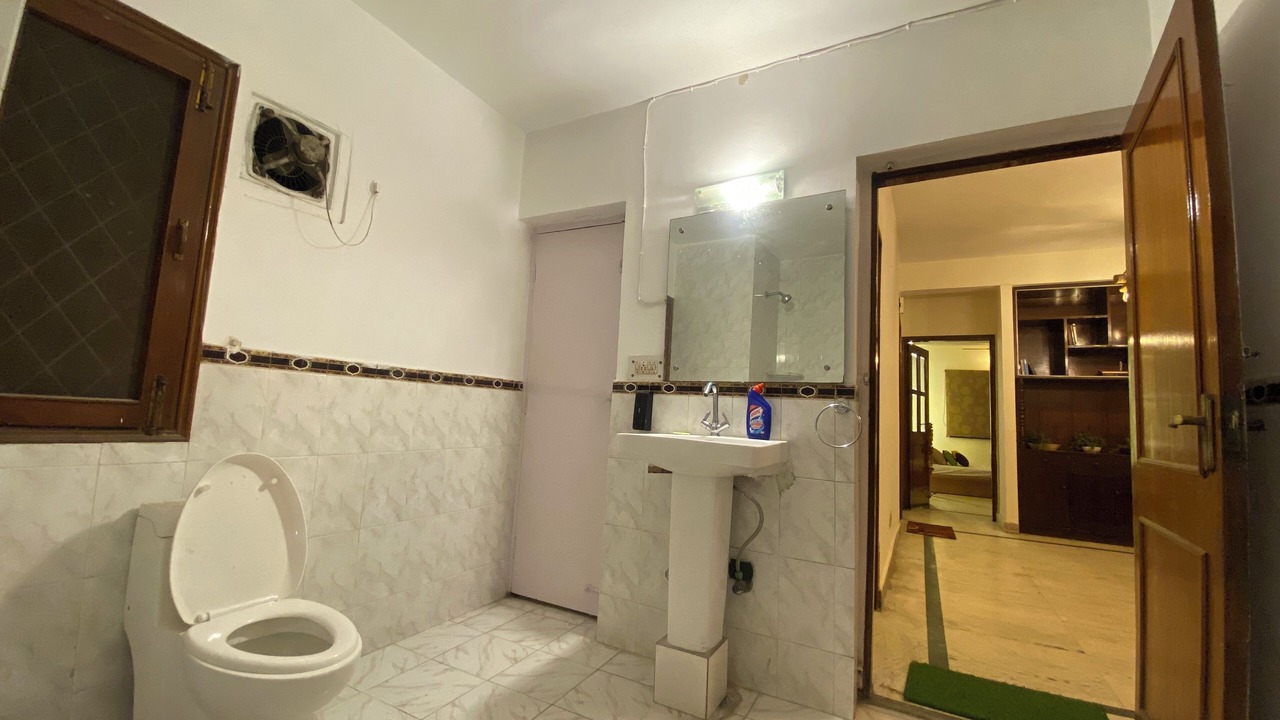 Photo of Bathroom in Pocket A